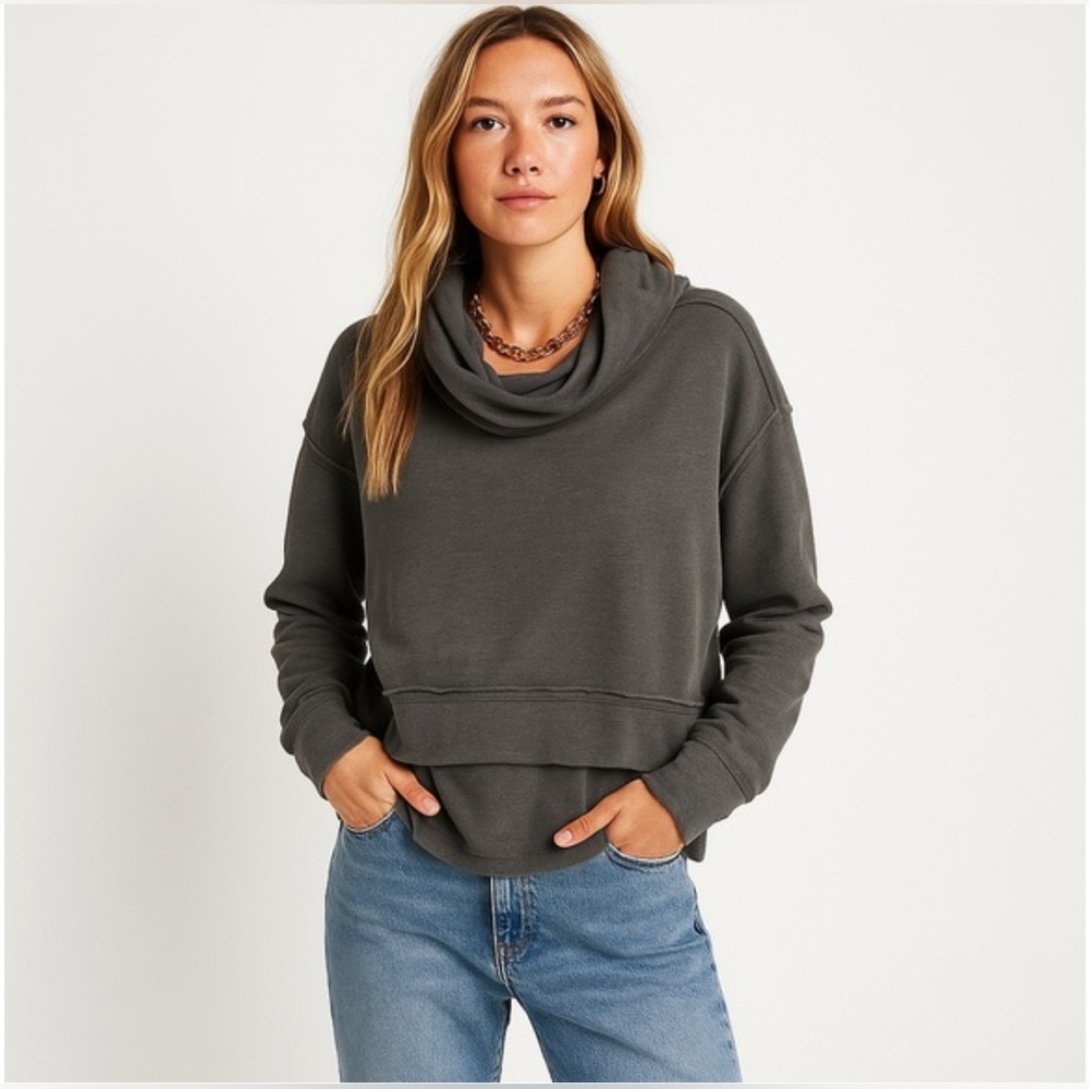 Free People - Beach Sunset - Split Hem Cowl High Low Gray Boho Sweater
